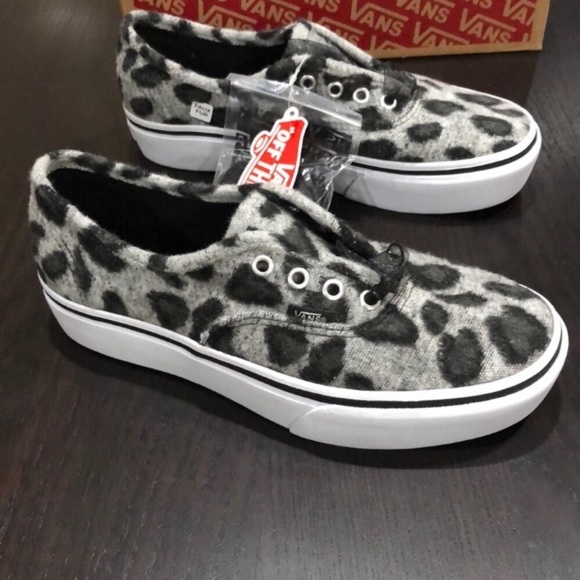 Vans Authentic Platform Fuzzy Snow Leopard - Picture 4 of 7